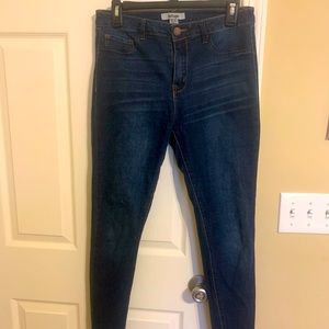 Refuge dark blue skinny jeggings